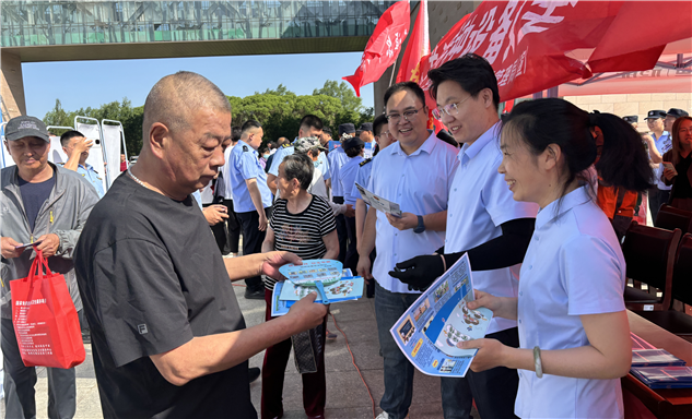 标题：巴彦淖尔分院开展“安全生产月”宣传咨询日活动
浏览次数：45
发表时间：2025-06-18