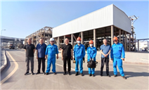 标题：高温酷暑坚守岗位 领导关怀沁润心田
浏览次数：41
发表时间：2025-06-20