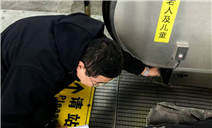 标题：内蒙古特检院呼伦贝尔分院开展“双节”前电梯安全专项检验 守护公众“上下”平安
浏览次数：2596
发表时间：2025-09-28