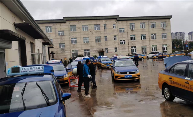 标题：内蒙古特检院呼伦贝尔分院：“为民检测”的初心，既守住了安全的底线，也暖了用户的心
浏览次数：98
发表时间：2025-10-20