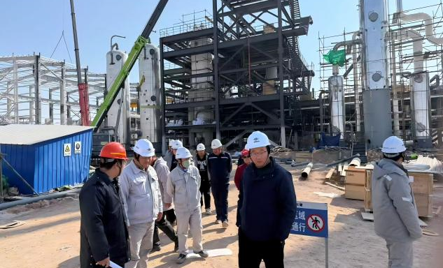 标题：内蒙古特检院乌海分院对低碳产业园压力管道施工单位
冬季施工开展专项检查
浏览次数：42
发表时间：2025-11-13