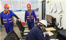 标题：内蒙古特检院呼伦贝尔分院开展极寒地区锅炉安全专项检验
浏览次数：40
发表时间：2025-11-19