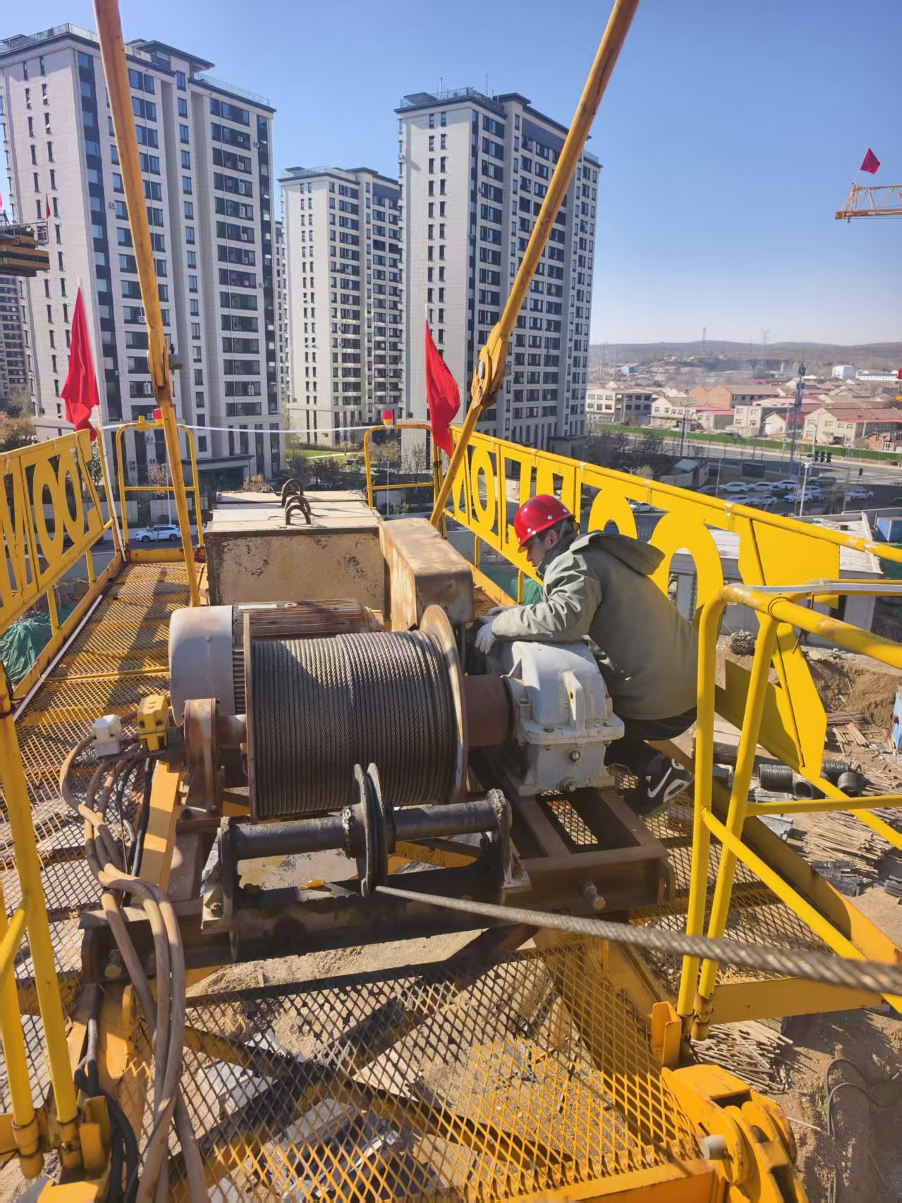 赤峰特检：专业护航塔机安全 高效服务赢得信赖