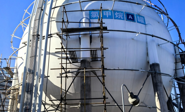 标题：内蒙古特检院乌海分院圆满完成大型球罐定期检验任务，
精准服务护航企业发展
浏览次数：32
发表时间：2025-11-27