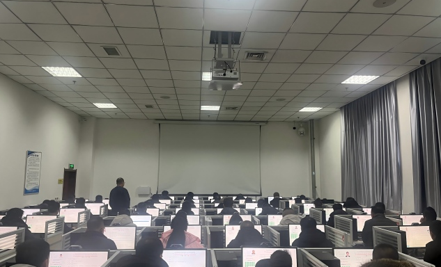 标题：乌海分院圆满完成一般行业生产经营单位主要负责人及
安全生产管理人员考试
浏览次数：959
发表时间：2026-01-23