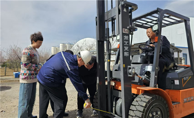 标题：强化监督提质量，精准服务助发展-- 内蒙古特检院鄂尔多斯分院积极开展服务企业大走访
浏览次数：23
发表时间：2026-04-17