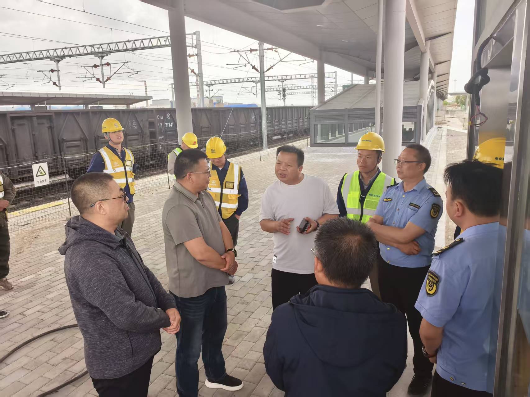 有序推进铁路站点电梯检验 助力城际铁路按期通车