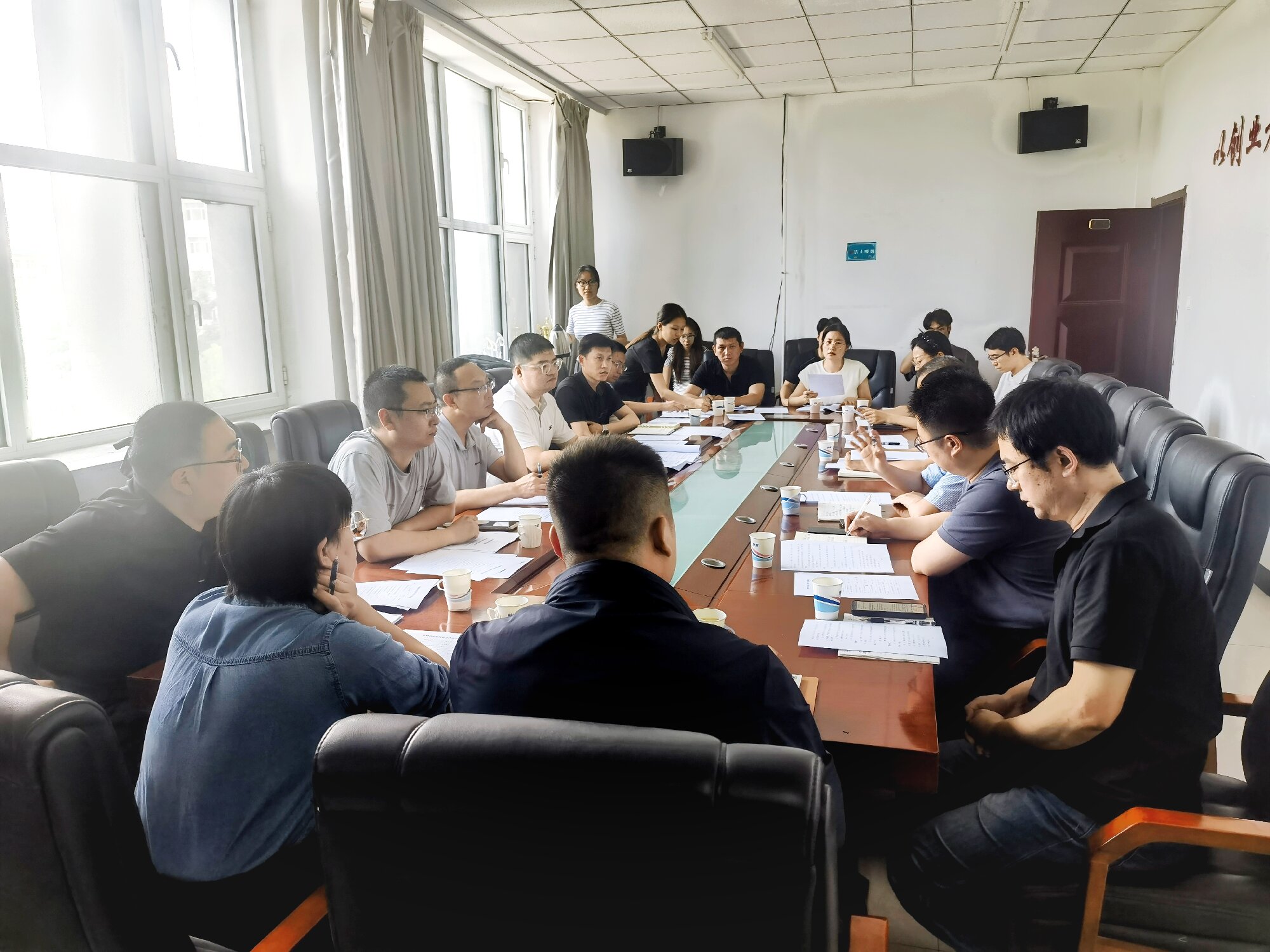 院校联动谋创新 精准对接促落地——内蒙特检院赤峰分院与赤峰大学开展科研项目专题交流研讨